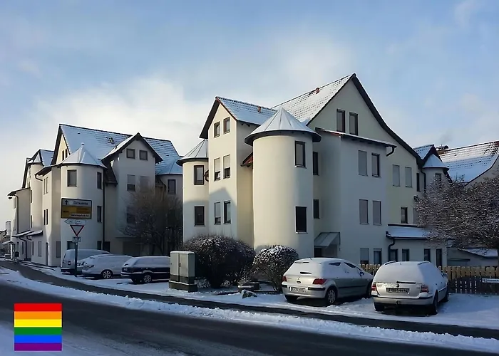 Little Castle Near Airport And Messe